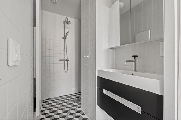Medium property photo - Jacques Veltmanstraat 64-3, 1065 EM Amsterdam